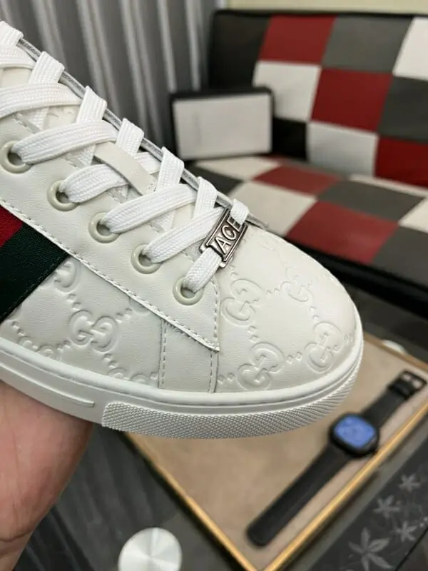 gucci decontractees chaussures pour homme s_1264b154